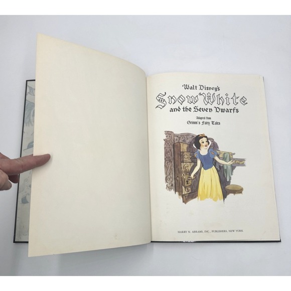 Complete Story Of Walt Disneys Snow White and The Seven Dwarfs HC 1987 1st Ed - Picture 8 of 14